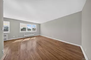 61-44 164th St, Flushing, NY 11365 - Photo 21