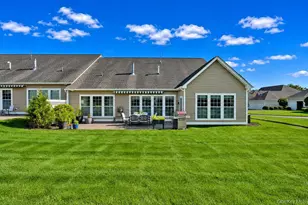 79 Samantha Cir, Westhampton, NY 11977 - Photo 17