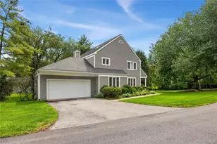 9 Elizabeth Ct, Briarcliff Manor, NY 10510 - Photo 35