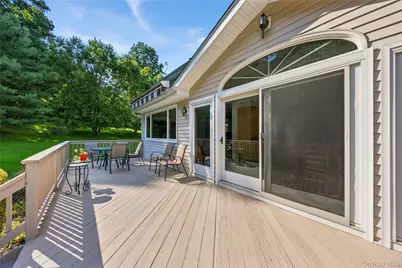 110 Cypress Lane, Briarcliff Manor, NY 10510 - Photo 19