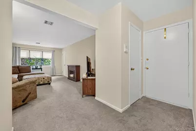 38 Milford Lane, Suffern, NY 10901 - Photo 3