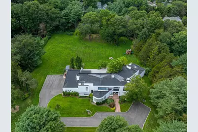 1 Vista Drive, Syosset, NY 11791 - Photo 23