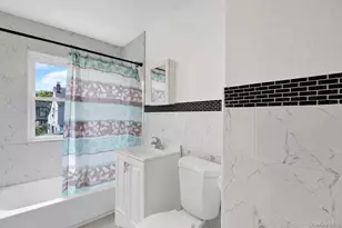 93-14 211th St, Queens Village, NY 11428 - Photo 17