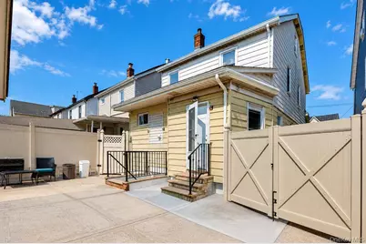 9314 211th Street, Queens Village, NY 11428 - Photo 21