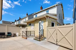 93-14 211th St, Queens Village, NY 11428 - Photo 21