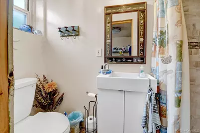 3161 Wissman Avenue, Bronx, NY 10465 - Photo 23