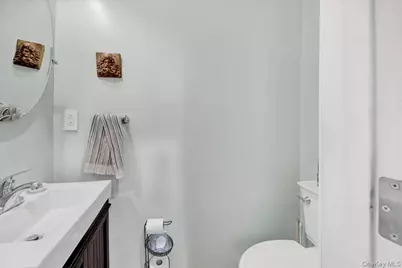 3161 Wissman Avenue, Bronx, NY 10465 - Photo 13