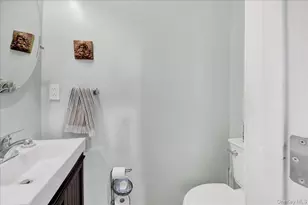 3161 Wissman Ave, Bronx, NY 10465 - Photo 13