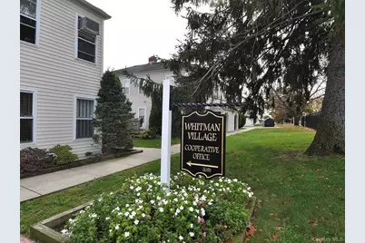 270 Lowndes Avenue #121G, Huntington Station, NY 11746 - Photo 1