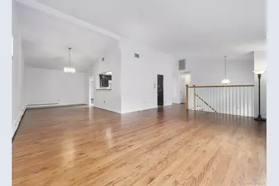 22 N Lorna Lane, Airmont, NY 10952 - Photo 5