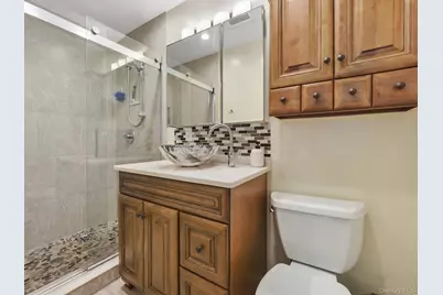 22 N Lorna Lane, Airmont, NY 10952 - Photo 13