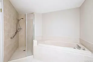 188 Lakebridge Dr N, Kings Park, NY 11754 - Photo 19
