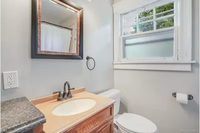 170 Hooker Avenue, Poughkeepsie, NY 12603 - Photo 15