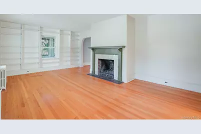 170 Hooker Avenue, Poughkeepsie, NY 12603 - Photo 5