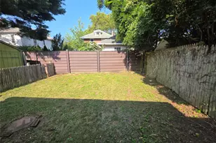 416 Minnieford Ave, Bronx, NY 10464 - Photo 9