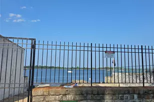 416 Minnieford Ave, Bronx, NY 10464 - Photo 13