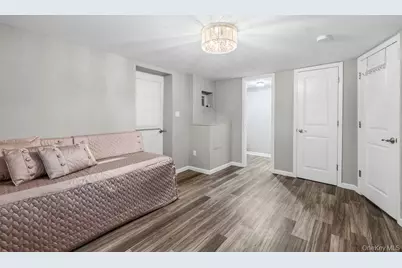 19 Glenbrook Road, Monsey, NY 10952 - Photo 27