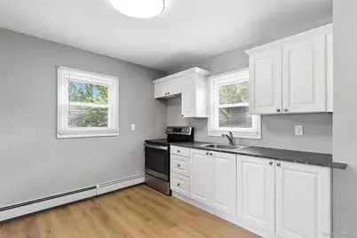 171 Wakeman Road, Hampton Bays, NY 11946 - Photo 3