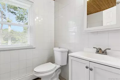 171 Wakeman Road, Hampton Bays, NY 11946 - Photo 9