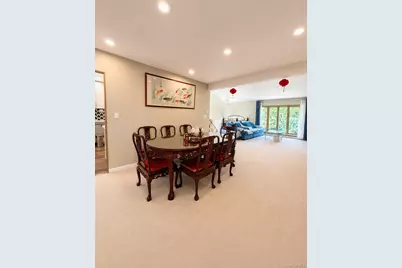 27 Barrypark Court, Albertson, NY 11507 - Photo 5