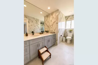 27 Barrypark Court, Albertson, NY 11507 - Photo 13