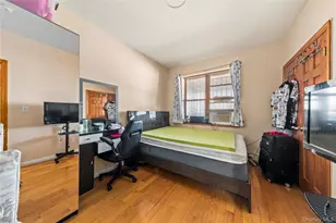 42-16 162nd St, Flushing, NY 11358 - Photo 19