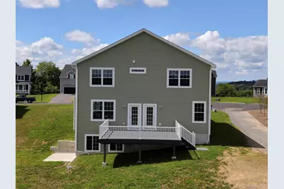 38 Dartmouth Drive, Poughkeepsie, NY 12603 - Photo 23