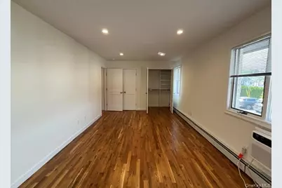 42 Sintsink Drive E #1, Port Washington, NY 11050 - Photo 9