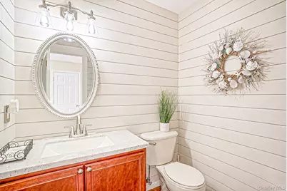 11 Horstead Court, Yaphank, NY 11980 - Photo 17