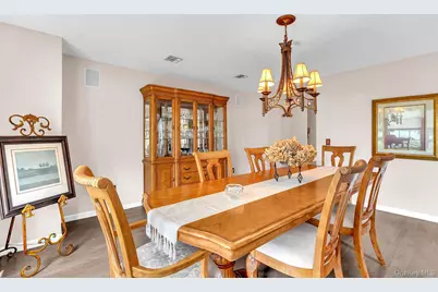 11 Horstead Court, Yaphank, NY 11980 - Photo 11
