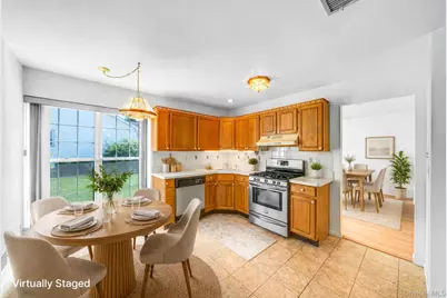 18 Kathleen Drive, Oakdale, NY 11769 - Photo 13