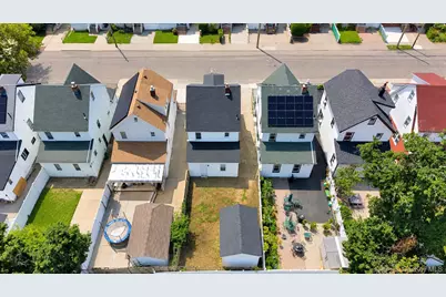 11425 210th Street, Cambria Heights, NY 11411 - Photo 3