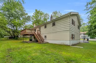 124 Northmore Dr, Yorktown Heights, NY 10598 - Photo 25
