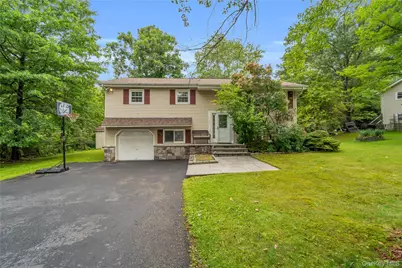 124 Northmore Drive, Yorktown Heights, NY 10598 - Photo 1