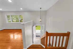 124 Northmore Dr, Yorktown Heights, NY 10598 - Photo 3