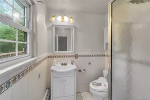 124 Northmore Dr, Yorktown Heights, NY 10598 - Photo 13