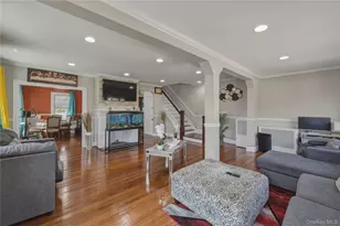 119-32 195th St, Saint Albans, NY 11412 - Photo 3