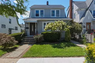 119-32 195th St, Saint Albans, NY 11412 - Photo 1