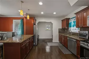 119-32 195th St, Saint Albans, NY 11412 - Photo 5