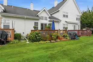 21 Broadlawn Dr, Central Islip, NY 11722 - Photo 33