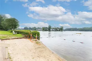 1263 California Rd, Eastchester, NY 10709 - Photo 25