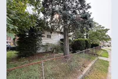 3140 Country Club Road, Bronx, NY 10465 - Photo 3