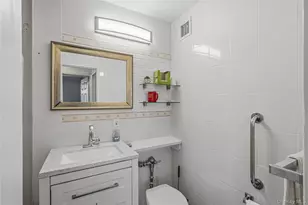 34-25 150th Pl, Flushing, NY 11354 - Photo 15