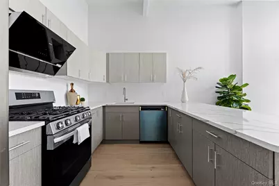 131-19 Fowler Avenue #8B, Flushing, NY 11355 - Photo 7