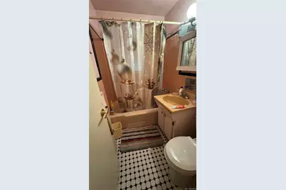 12161 238 Street Street, Rosedale, NY 11422 - Photo 13