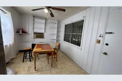 12161 238 Street Street, Rosedale, NY 11422 - Photo 5