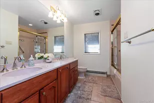 200 Hummingbird Dr, East Hills, NY 11576 - Photo 21