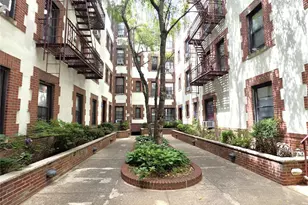 31-14 Crescent St, Astoria, NY 11106 - Photo 31