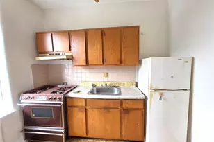 31-14 Crescent St, Astoria, NY 11106 - Photo 11