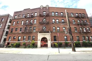 31-14 Crescent St, Astoria, NY 11106 - Photo 27